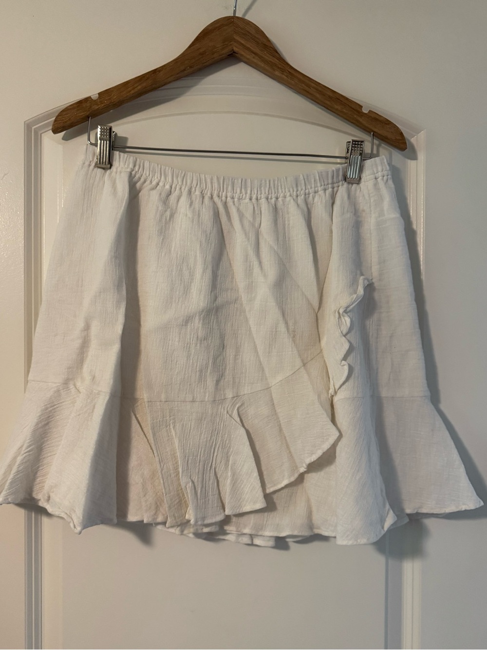 Garnet Hill White Ruffle Hem Cotton  Skirt
